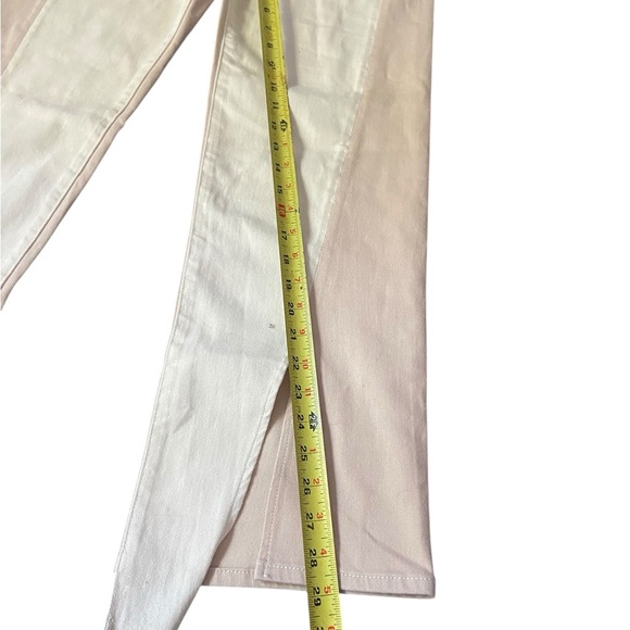 AQUA Two-Tone Split Hem Flare Jeans Size 27 Beige/Cream High Rise - Picture 5 of 7